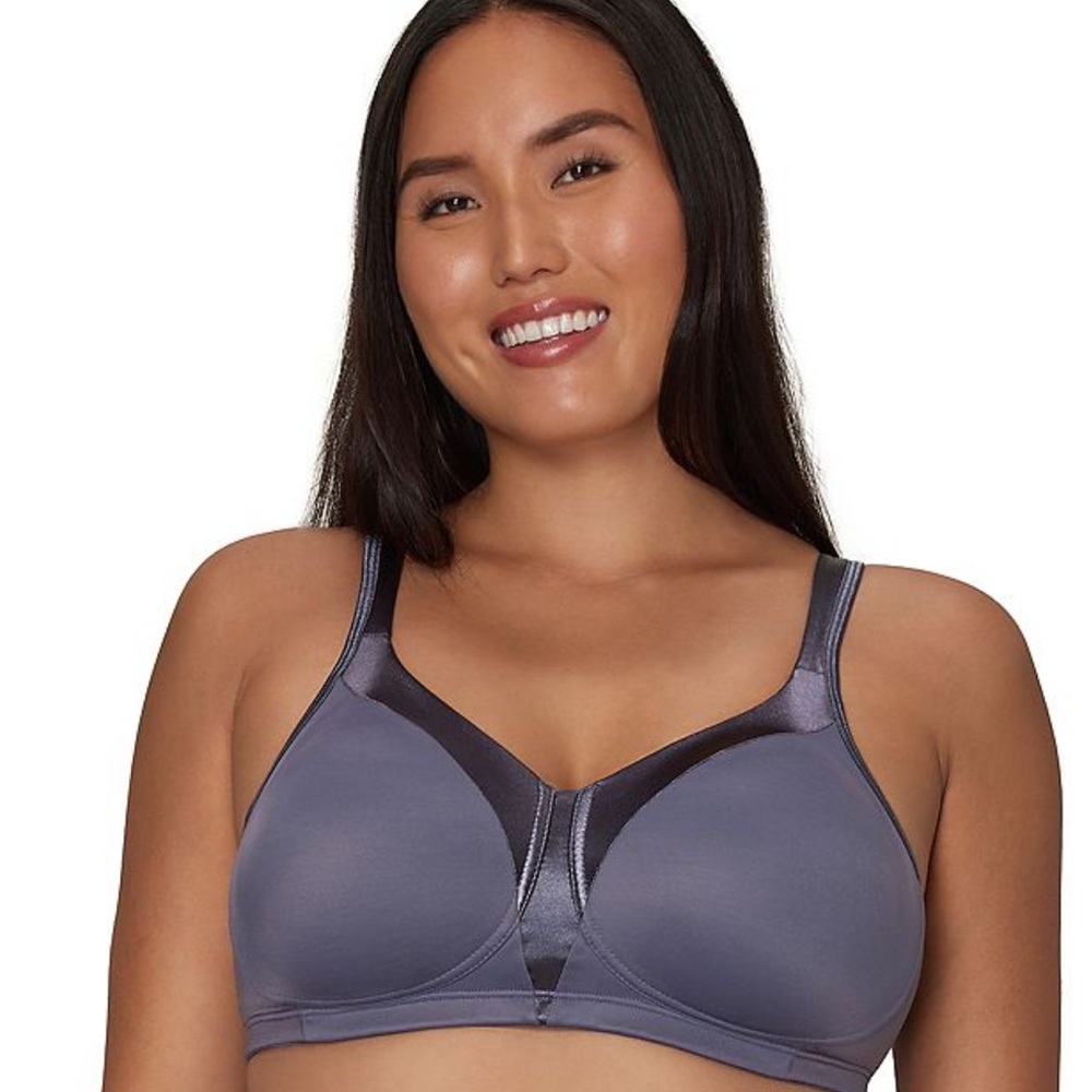 Playtex 18 Hour Silky Soft Smoothing Bra~Color: Private Jet~Size 38D~NEW in pkg